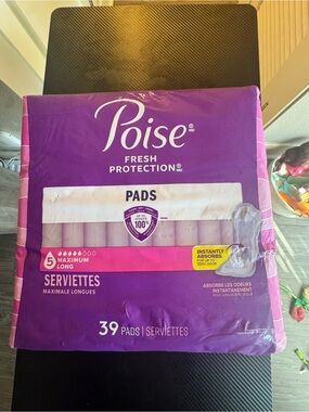 Poise Fresh Protection Pads - Purple Packaging